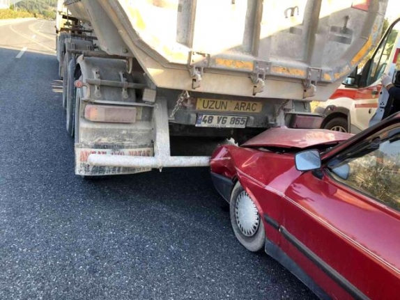 Menteşe'de Yaşanan Trafik Kazasında 1 Kişi Yaralandı