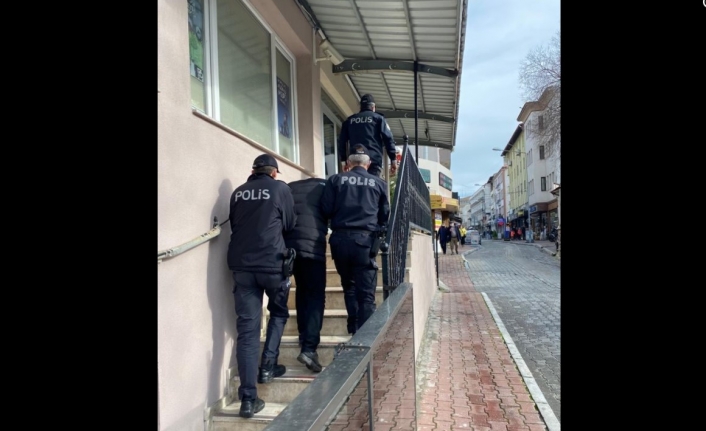 Menteşe'de Marketçiyi Tehdit Eden Şahıs Tutuklandı