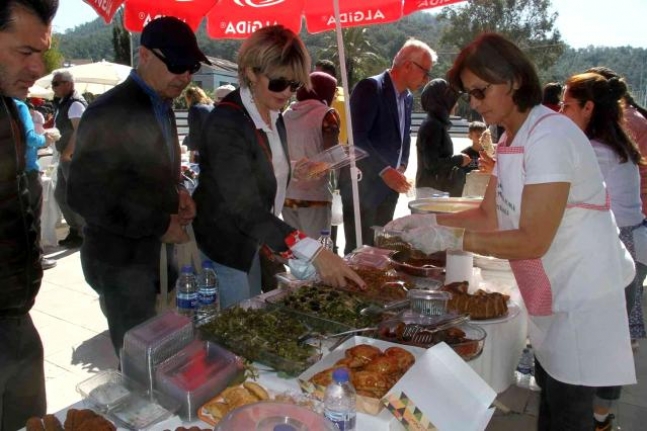 Fethiye'de 4. Göcek Ot Yemekleri Festivali Yapıldı