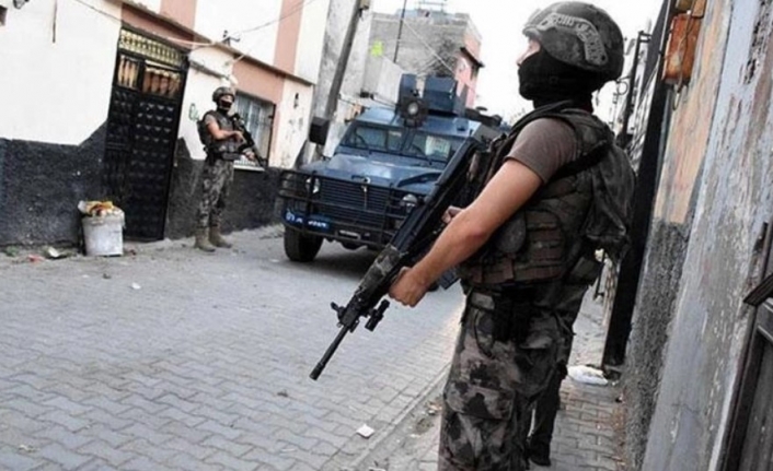 İçişleri Bakanlığı: Metropollerde Bombalı Eylem Hazırlığı Yapan 2 PKK'lı Terörist Yakalandı