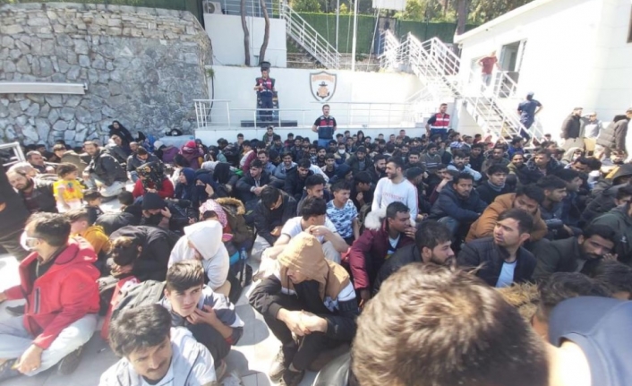 Fethiye'de 289 Göçmen ve 4 FETÖ Üyesi Yakalandı
