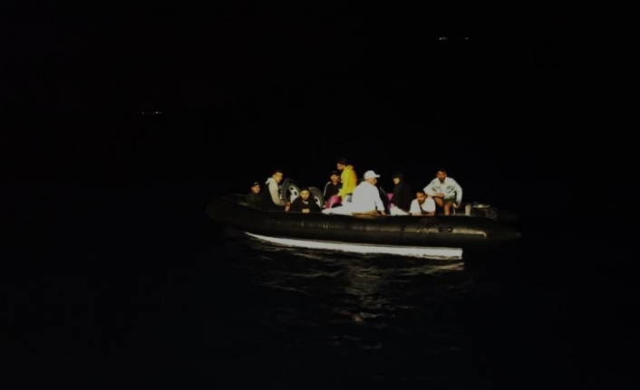 Datça'da 13 Düzensiz Göçmen Kurtarıldı