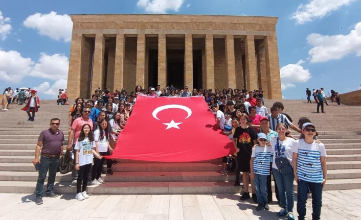 Köyceğiz Yunus Emre Ortaokulu Öğretmen ve Öğrencilerinden Ankara Gezisi