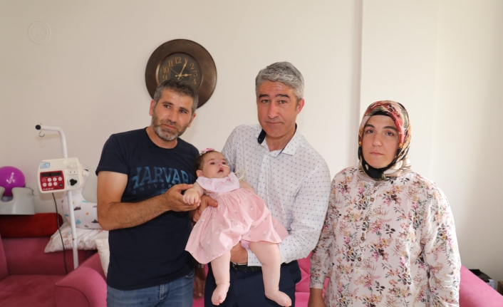 Marmaris'te Yaşayan SMA Hastası Minik Zehra'ya Başkan Mehmet Oktay'dan Destek