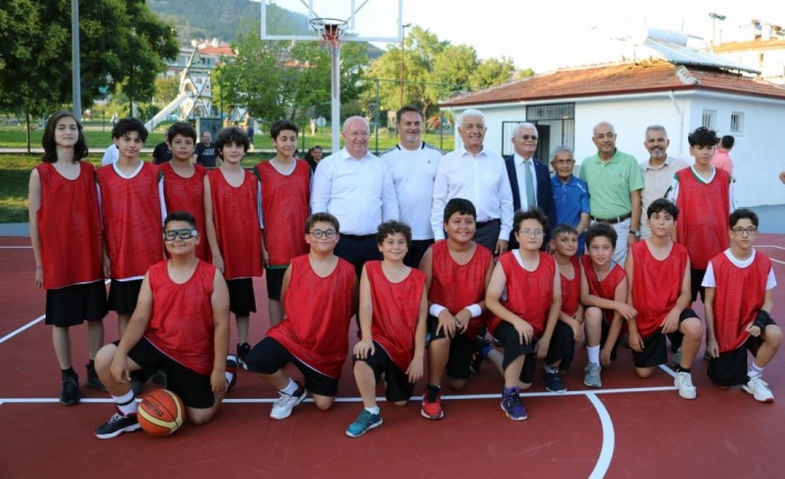 Menteşe'de Ali Fuat Özge Spor Kompleksi Açıldı