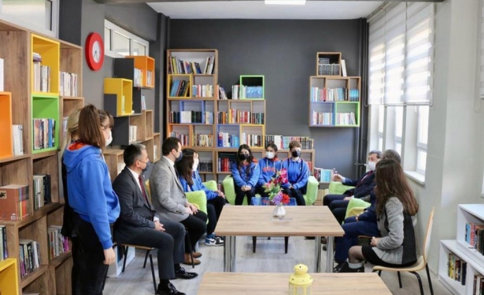 Muğla’da Okul Kütüphanelerindeki Öğrenci Başına Düşen Kitap Sayısı Arttı