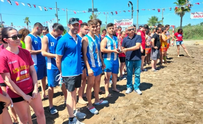 Köyceğiz’de Plaj Hentbolu Şampiyonası Sona Erdi