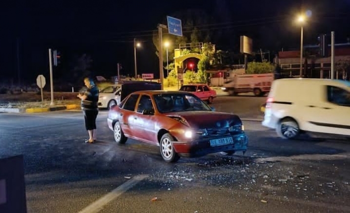 Menteşe'de Kaza: 3 Yaralı