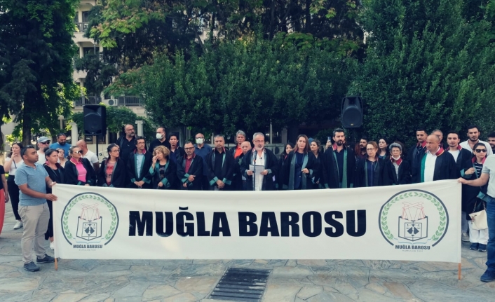 Muğla'daki Avukatlar Katledilen Meslektaşları İçin Toplandı